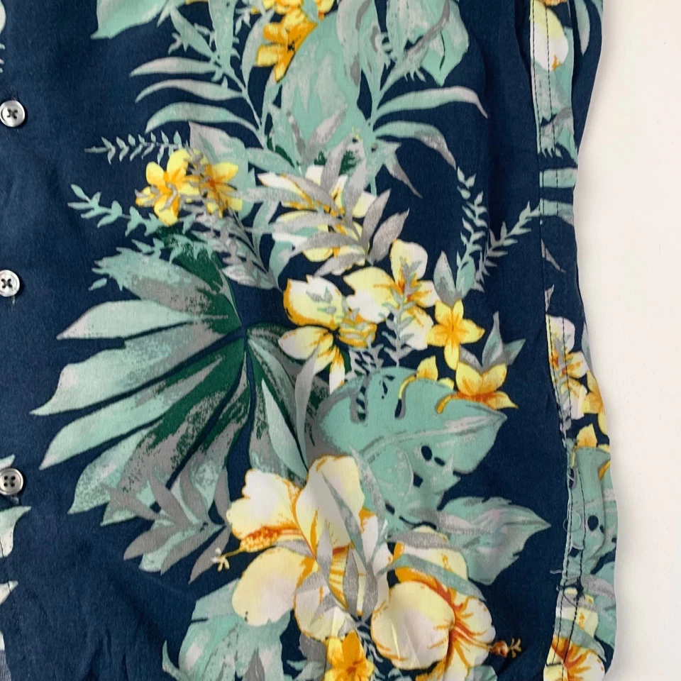 BASIC EDITIONS Hawaiian Button-Up Floral Print Short Sleeve Blue Mens Size S - Image 2 of 4