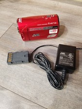 JVC Everio HD Camcorder YouTube w/ Battery Charger 1080p 35X GZ-MS100RU NICE