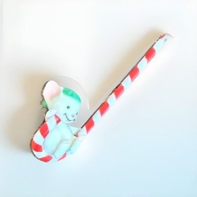 VINTAGE 1981 HALLMARK KEEPSAKE ORNAMENT SWINGING MOUSE On CANDY CANE