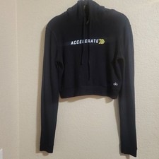 Alo Yoga Cropped Hoodie Womens Small Black "Accelerate" Graphic Soft Athleisure