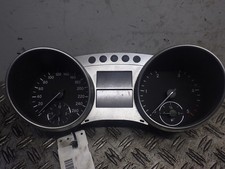 Tacho Mercedes-Benz R-Klasse (W251) R 280 CDI 140kW 190PS A2514405211 Kombiinst