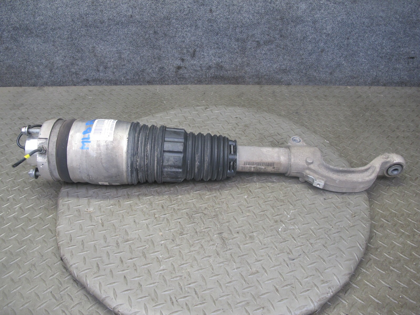 2017-2020 MASERATI LEVANTE M161 AWD FRONT RIGHT AIR STRUT SHOCK ABSORBER 94K