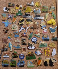 Lot 65 Pin's Animaux Panda Chevaux Castor Tortue Hérisson Chien Éléphant Papillo