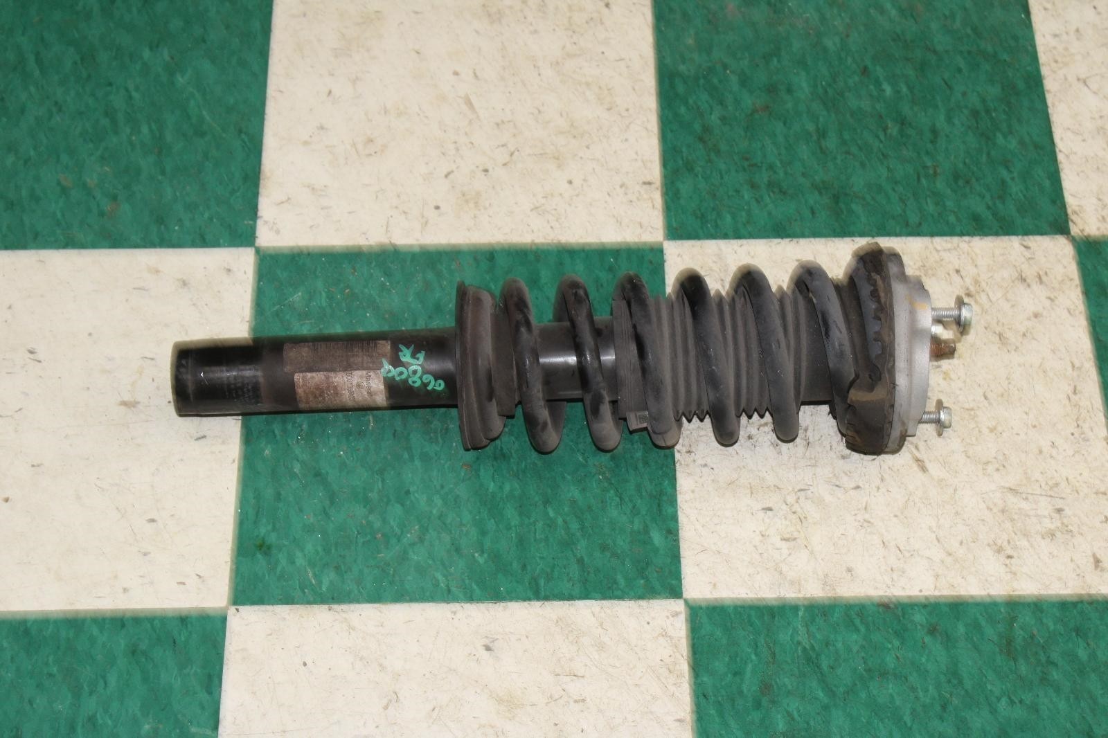 14-17 Ghibli Passenger Side RH Front Suspension Coilspring Strut Shock Unit OEM
