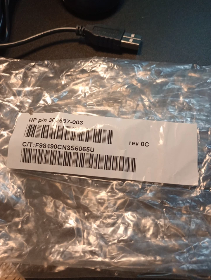 Vintage HP Logitech PS/2 Wired Mechanical Ball Wheel Mouse Model M-S69 - Image 4 of 4