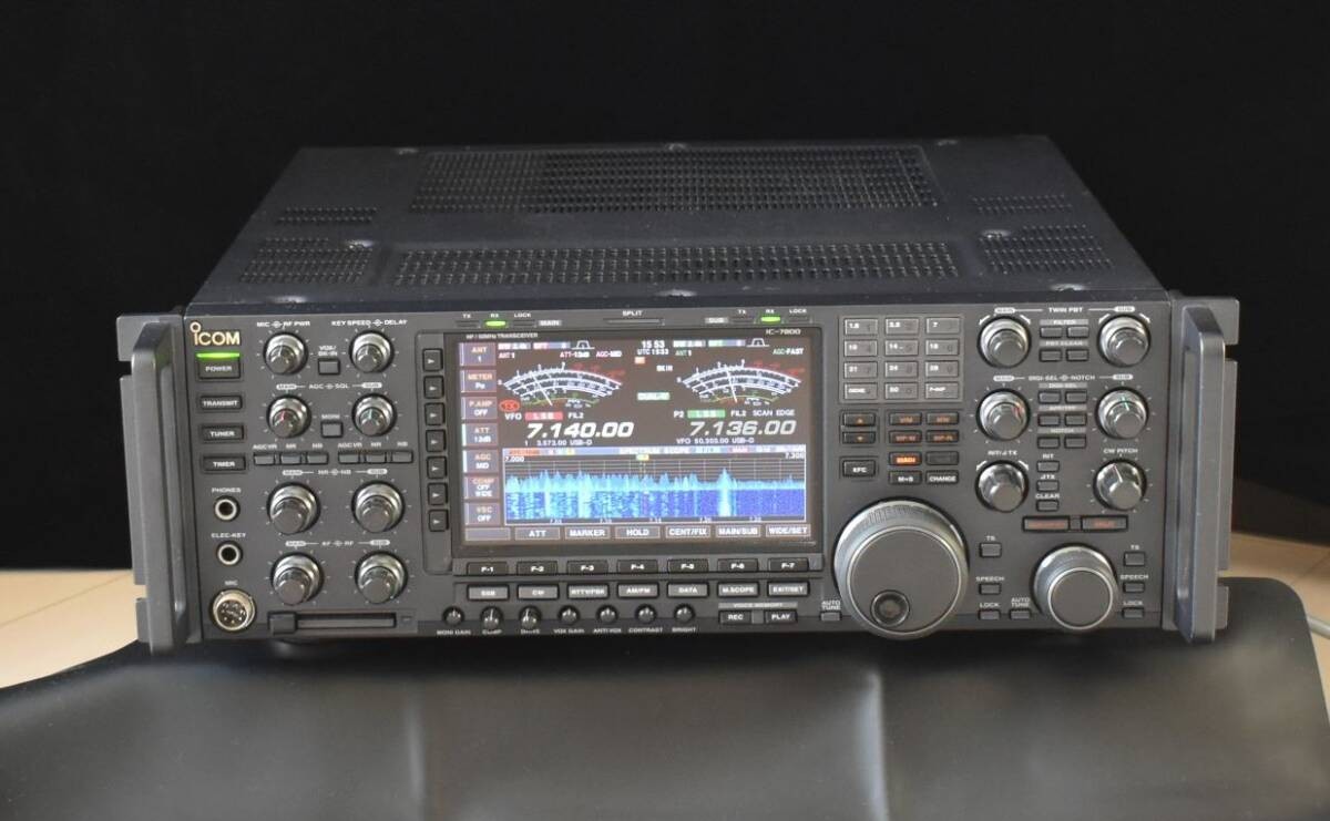 ICOM IC-7800 HF/50MHz 200W transceiver Amateur Ham Radio High-End