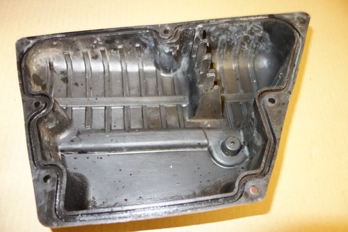 YAMAHA XT400 XT 400 3TB XT600 airbox air filter intake DAMAGED - Picture 5 of 11