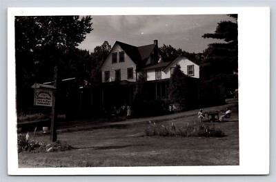 Postcard WI Geneva Lake House Shangri La Manor c1950s RPPC Wisconsin AW5