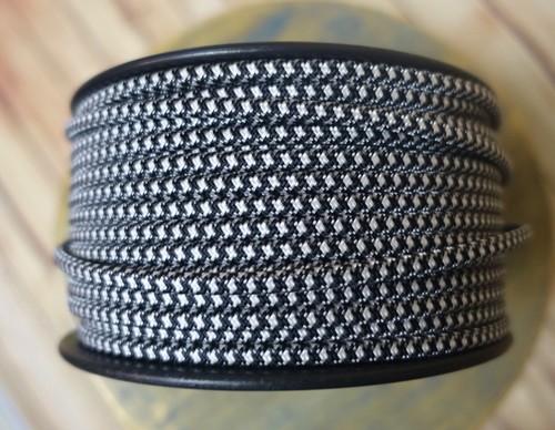 Black/White 2-Wire Flat Cloth Covered Cord, 18ga Vintage Style Lamp Nylon Fabric - Picture 2 of 6