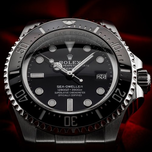 Rolex Sea-Dweller Deepsea Black Dial 136660 Complete Set Box & Papers - Picture 7 of 23