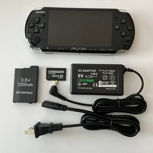 BLACK Sony PSP 3000 System w/ Charger, Battery, & 32gb Memory Card Bundle Import