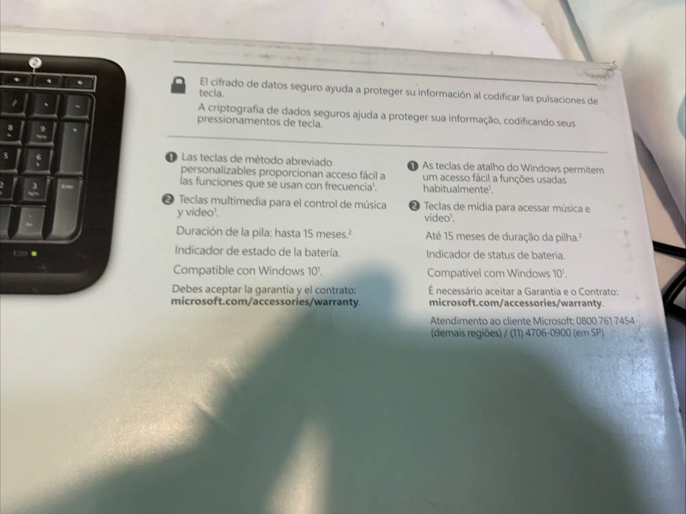 Microsoft Wireless Keyboard 850 Special Edition AES PZ3-00004 Spanish Español - Image 3 of 3