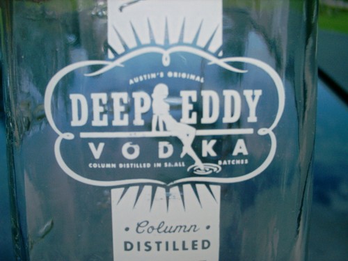 DEEP EDDY VODKA AUSTIN, TX 5.75"" MEDICIONES DE FRASCO ALBAÑIL LATERAL - Imagen 3 de 7