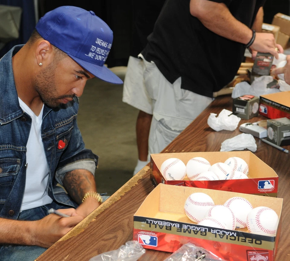 Matt Kemp Signed Official Baseball PSA/DNA COA Dodgers Rockies ROMLB Autograph - Image 2 of 4