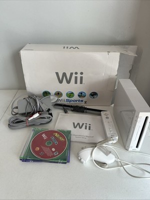BOXED Nintendo Wii Video Game System RVL-001 Console Bundle & Games- Fast Ship