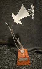 Robert A. Mickelsen GLASS 'Hummingbird's Delight' #83/100 circa 1981 w/Wood Base