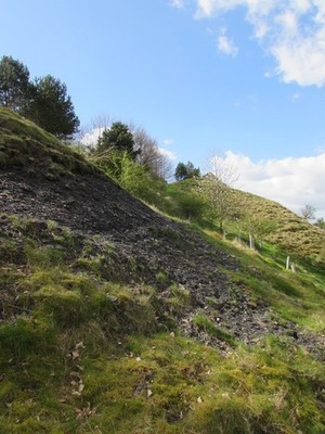 Foto 6x4 Spoil Tips Holme Kapelle Der Großteil des Materials hat sie abgeladen c2017