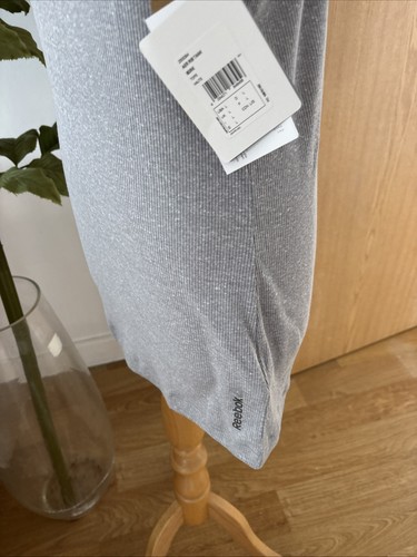 Reebok Size L yoga/workout Vest NEW grey Color - Picture 9 of 16