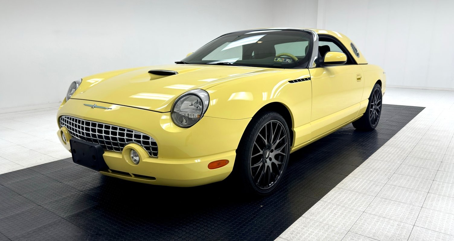 2002 Ford Thunderbird Deluxe