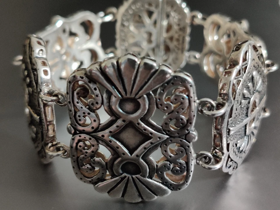 Retired Silpada Story Book Bracelet 925 Sterling Silver Filigree Safety Clasp - Image 3 of 4