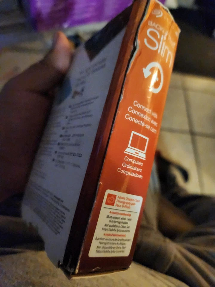 Seagate Backup Plus Slim 1TB External 2.5in (STHN1000402) Hard Drive Light Blue - Image 3 of 4