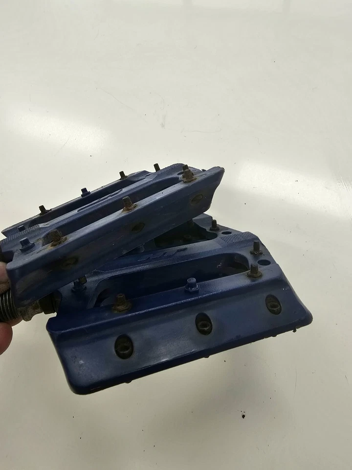 Pedales planos HT Composite MTB Downhill BMX negros Foto 4 de 4