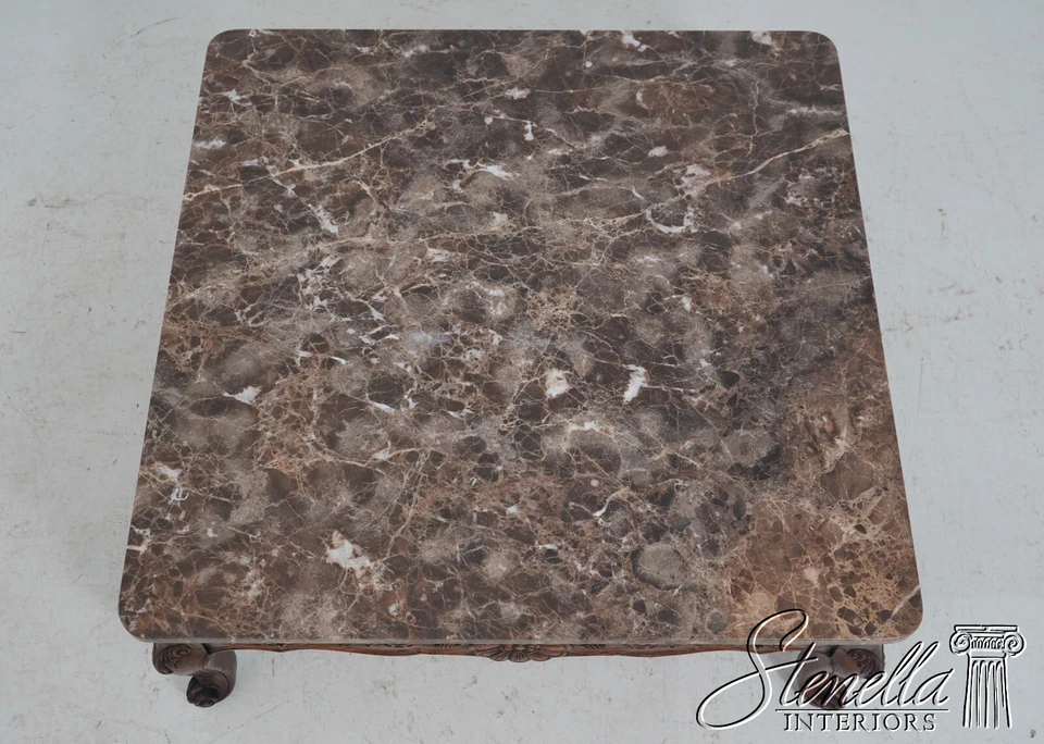 64046EC: Mesa de centro francesa estilo Luis XV con tapa de mármol tallada Foto 3 de 4