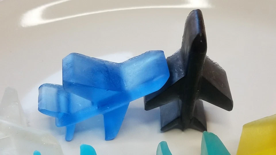 Jabones perfumados para fiestas de cumpleaños de avión para niños paquete de 20 baños personalizados para invitados Foto 4 de 4