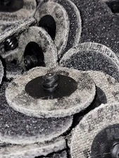 25) 3M Scotch-Brite Roloc TR 2" PRECISION Surface Conditioning Disc Extra Coarse