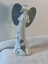 Christmas figurine Angel holding heart with gem glitter wings OH9232