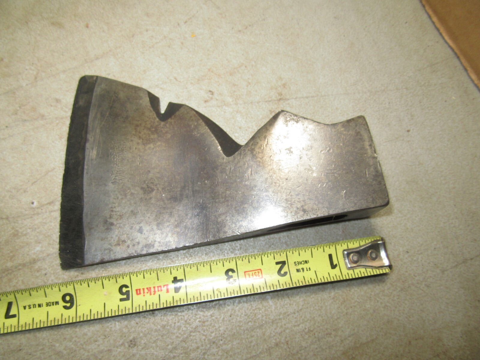 vintage Americanax Glassport PA. hewing axe hatchet Jersey Pattern