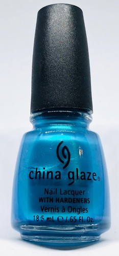 China Glaze Nagellack BEAUTY & THE BEACH 563 Frosty Turquoise mit Aqua Shimmer - Bild 2 von 3