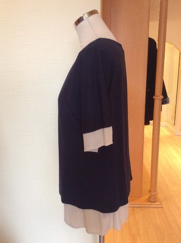 Riani Top Size 10 BNWT Navy And Ivory RRP £135 Now £34 - Picture 8 of 12