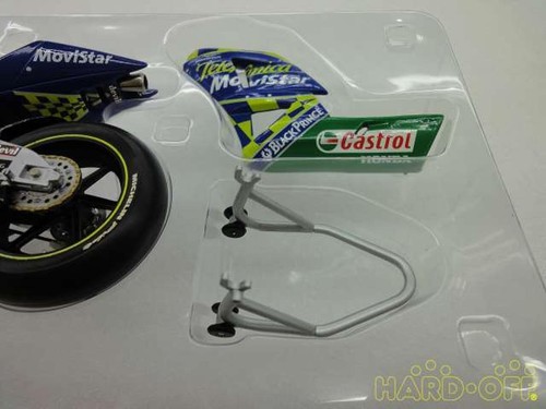 Minichamps Honda Rc211V 1/12 Scale - Picture 9 of 11