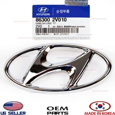 Genuine REAR Trunk Lid Logo Emblem "H" OEM Hyundai Veloster 2012-2017 863002V010