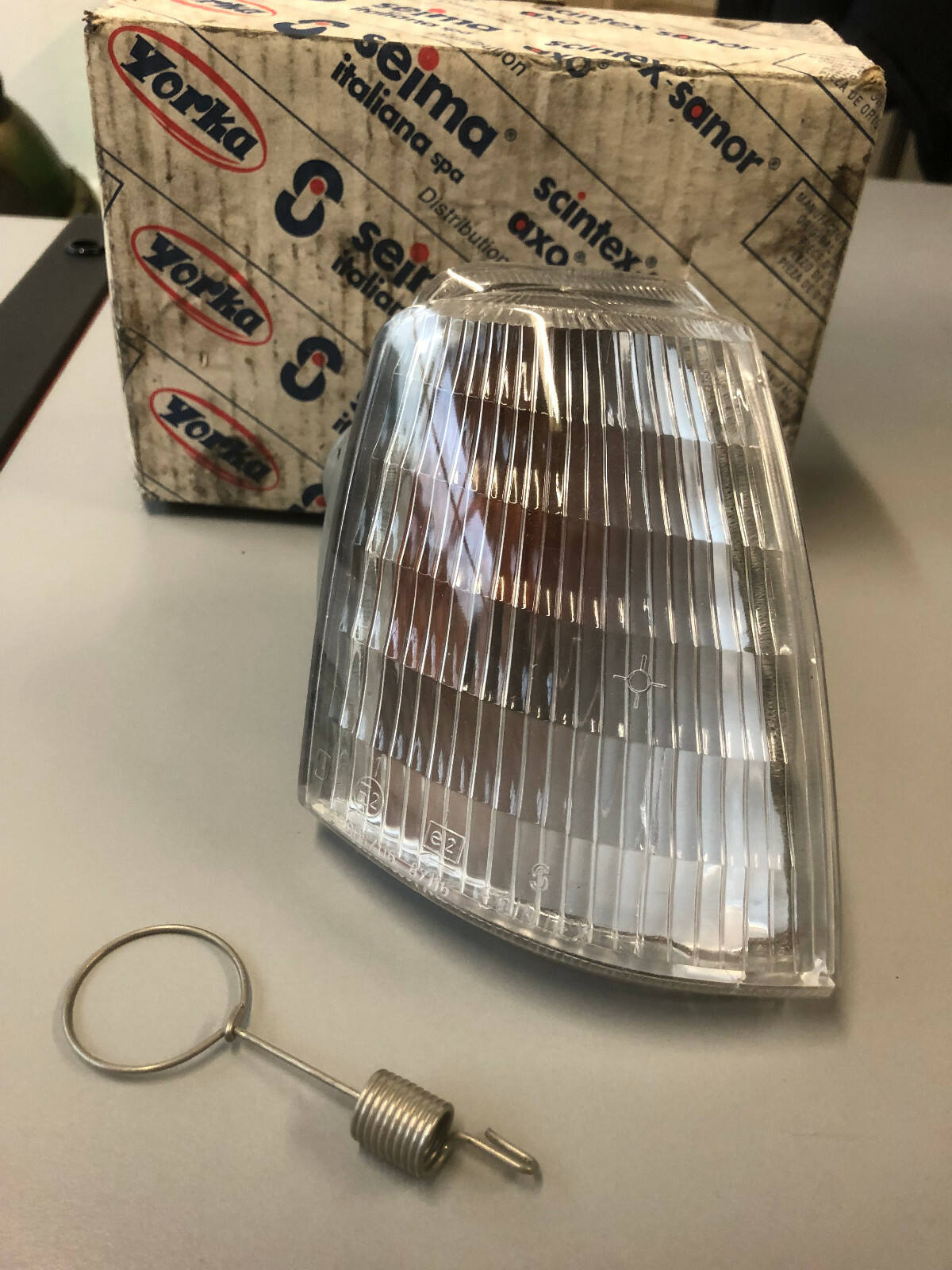 Feu avant droit résout problème contrôle technique pour Renault 19 phare Scintex