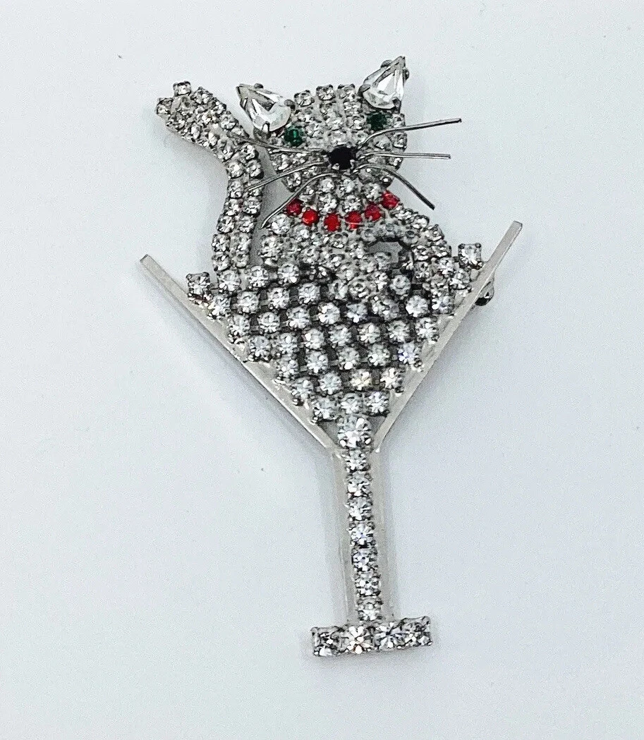Butler brooch hotsell
