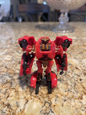 Hasbro Transformers CHLD TRA MV2 SCOUT DEAD END Action Figure Detour