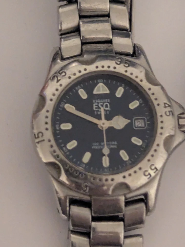 Reloj de buceo ESQ para mujer 27 mm esfera azul fecha redonda otro reloj misceláneo necesita baterías Foto 2 de 4