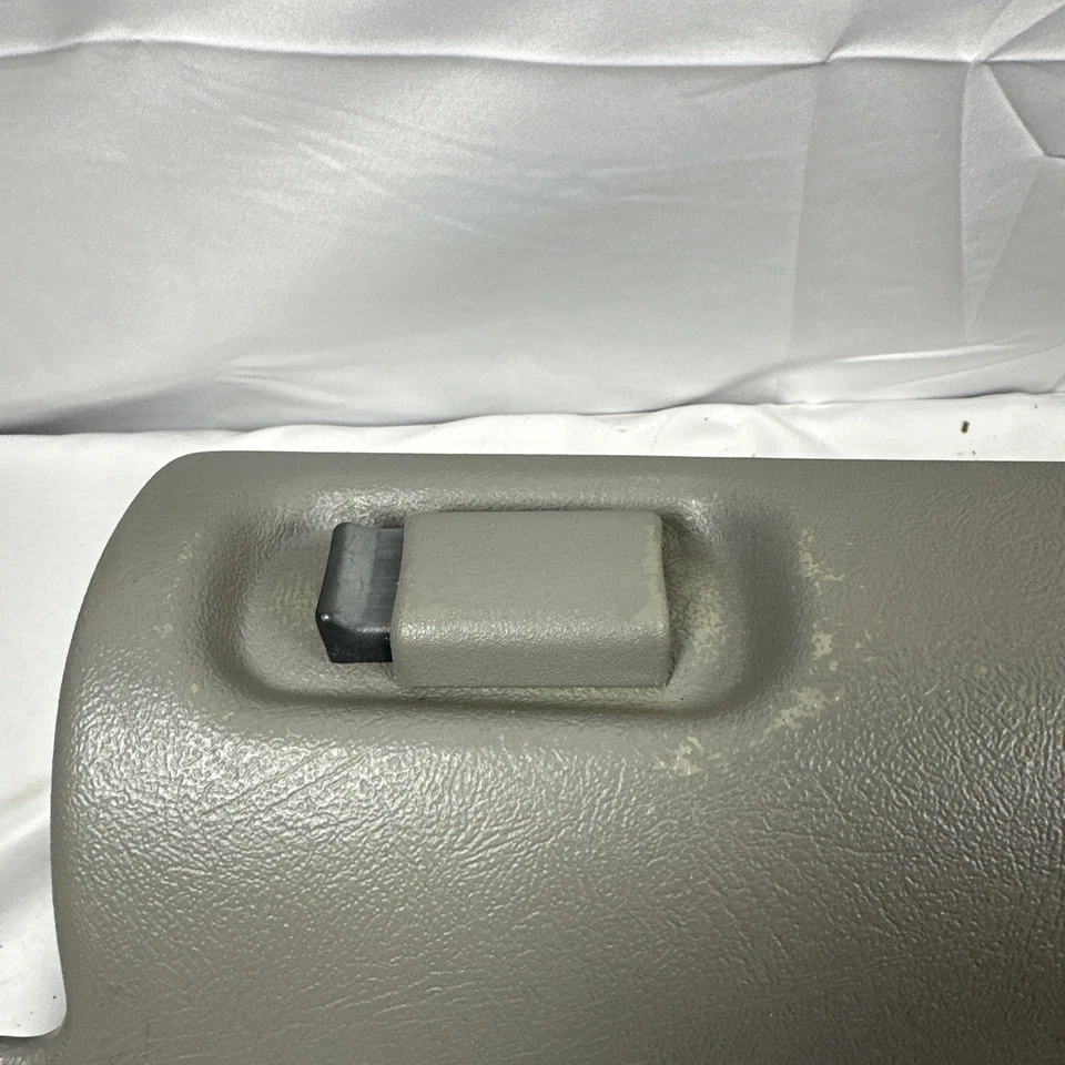 95-99CHEVY GMC TRUCK SILVERADO CK Guantera Compartimiento de Almacenamiento Conjunto GRIS G2 Foto 2 de 4