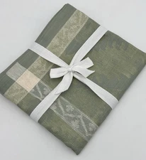 Williams Sonoma Jacquard Sorrento Tile Sage Green Table Runner Floral  16 X 108