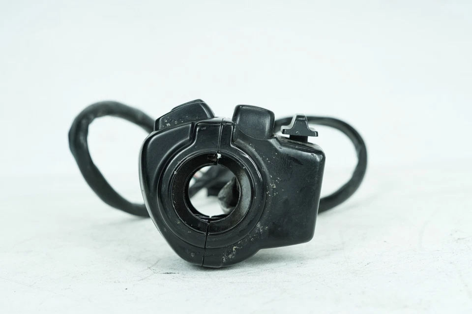 96 оригинальных переключателей фар левого поворотника Harley Touring Electra Glide - Изображение 4 из 4