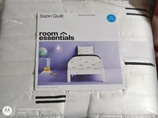 Twin/Twin Extra Long Satin Quilt White/Black - Room Essentials: Midweight