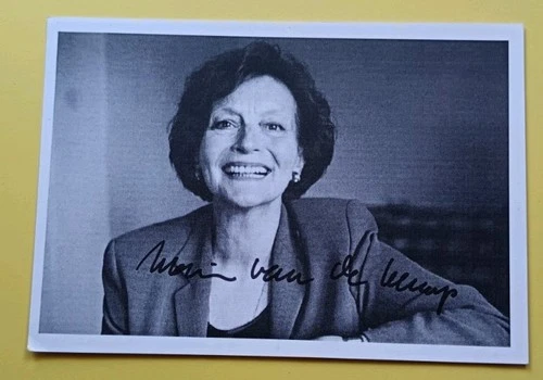 Marion Van De Kamp Photo Autograph Card Hand Signed Actress