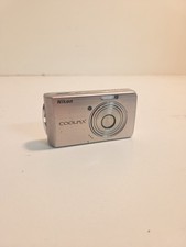 Nikon Coolpix S520 Light Bronze 8.0MP 3x Zoom Compact Digital Camera