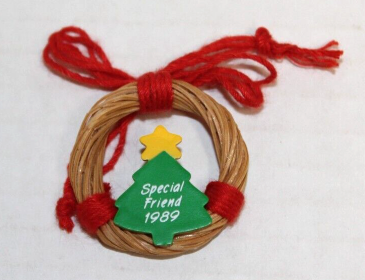 Hallmark 1989 Special Friend Mini Christmas Ornament with Hanger
