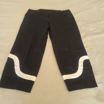 Alfani Graphic Oasis Deep Black Skinny Leg Capri Women s Plus Pants