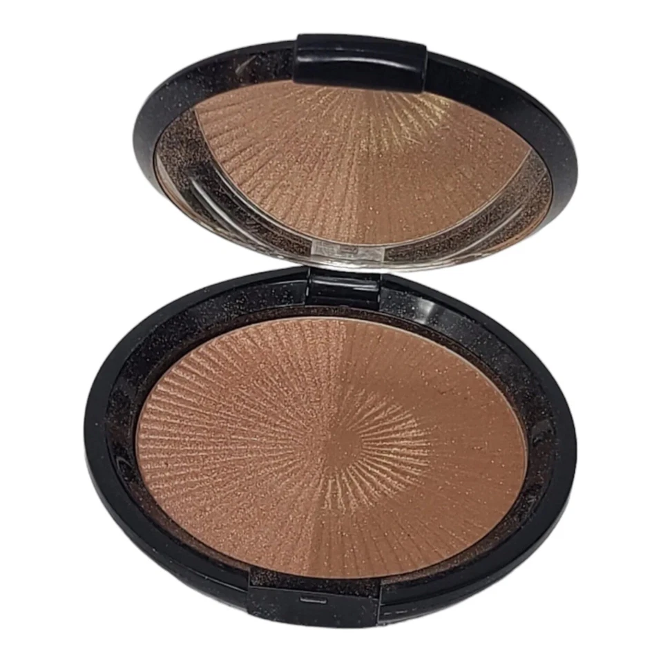 Signature Club A Colloidal Gold Radiance Ultra Creamy Powder Eyeshadow Duo #1 - Image 2 of 4