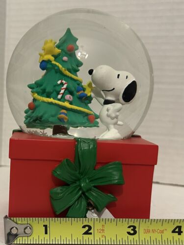 Arachidi Musicale Globo di Neve Snoopy & Woodstock Decora Albero "Jingle Bells" 5,5" - Foto 3 di 20
