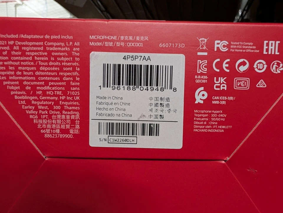 HyperX - QuadCast S Wired RGB Multi-Pattern USB Condenser Microphone - Image 3 of 4